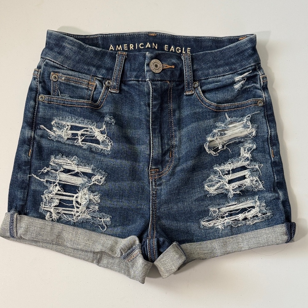 American Eagle Outfitters  Distressed Curvy Hi-Rise Stretchy Jean Shorts Size 00